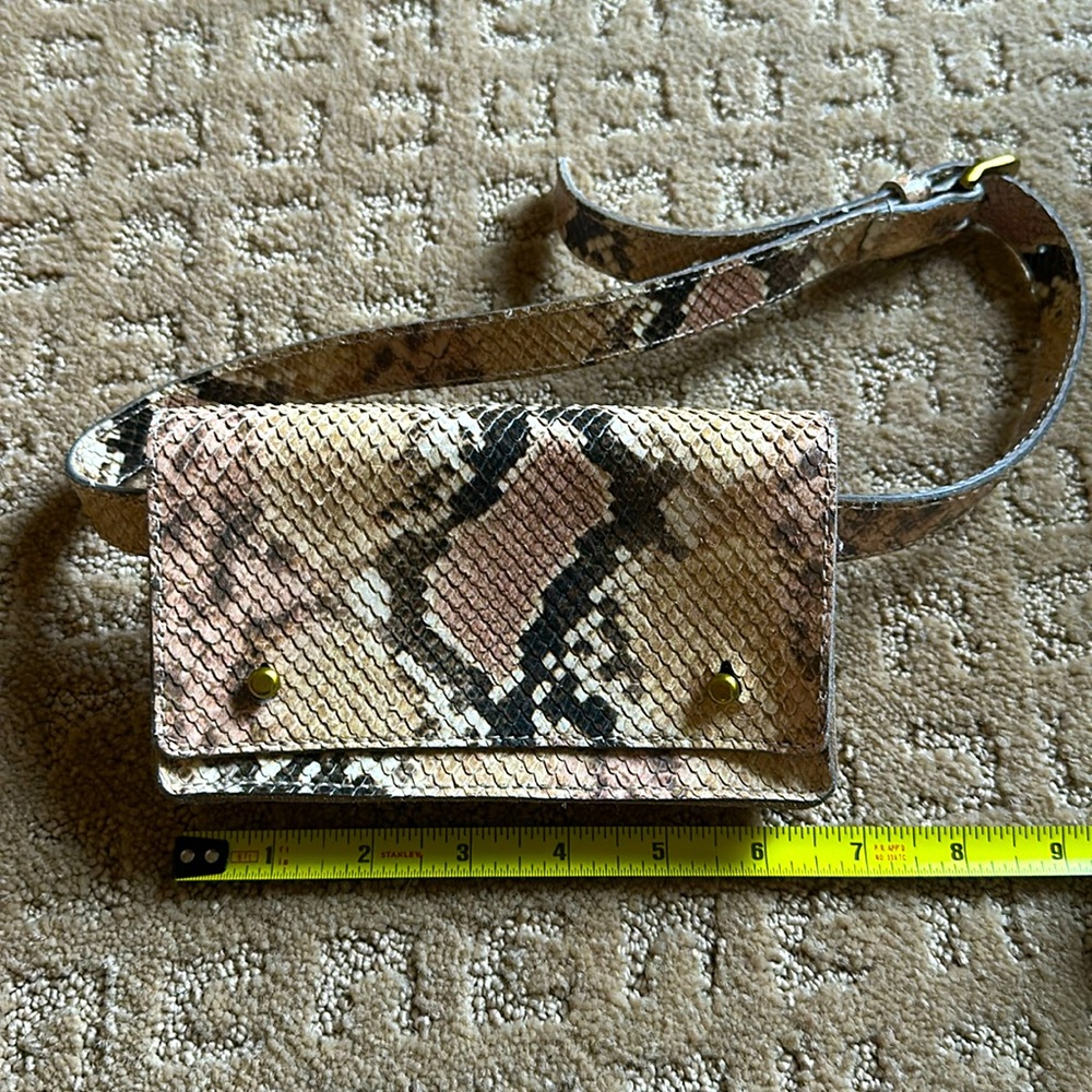 Madewell 100% Genuine Leather Fanny Pack